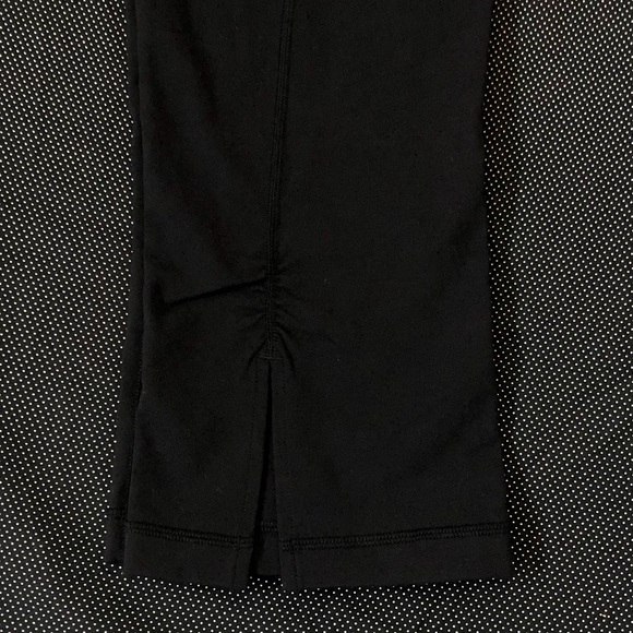 BNWT Lululemon Gather and Crow Crop II Sz 6 Black - Picture 4 of 7